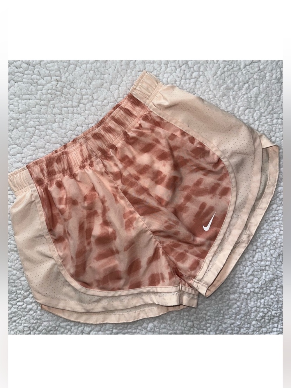 NIKE dri-fit XS tan nude beige inner drawcord pocket brief lined running shorts